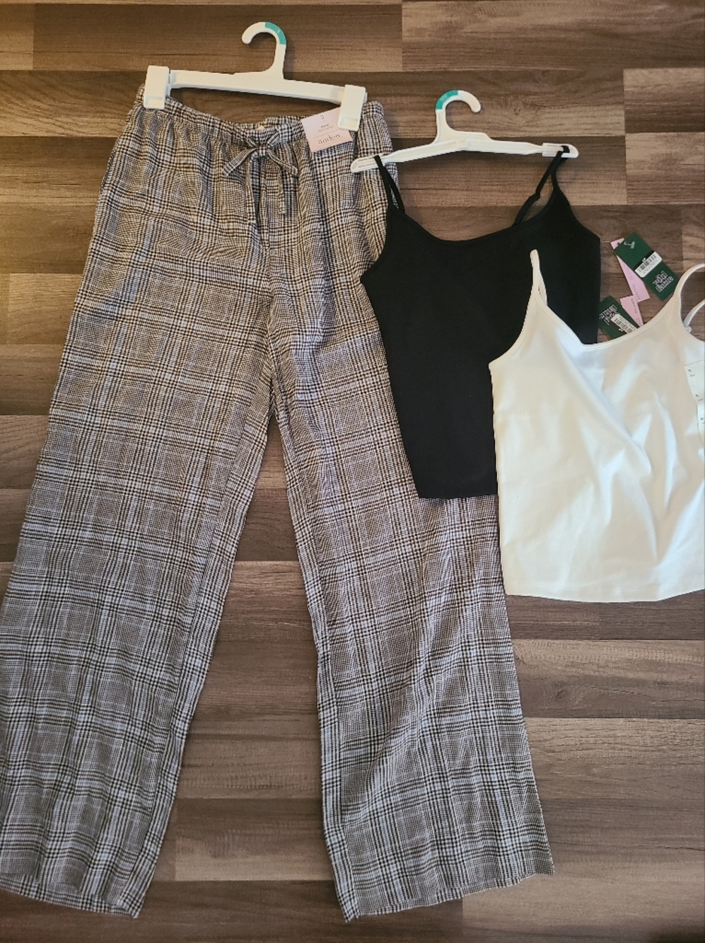 Plaid High-Waist Wide-Leg Pants - With Black And White Tops